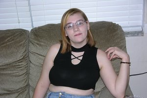 18 year girls lose their virginity while being double sexyed during a foursome